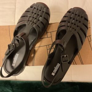 New in box Melissa Fisherman sandal